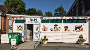 R H Pet Supplies Henfield